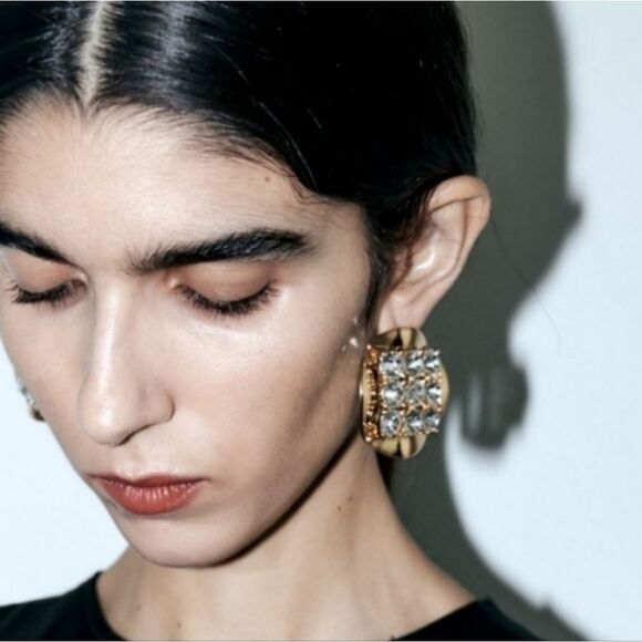 New ZARA  Exaggerated silvertone circular statement earrings with purple rhinest - Picture 5 of 10